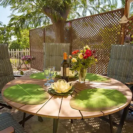 Le Petit Refuge 2 Floor Maisonette With Seaview * Archangelos (Rhodes)