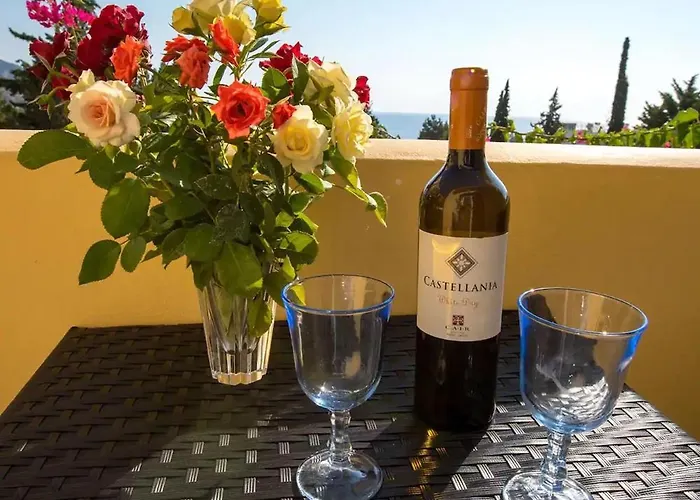 Prázdninový dům Le Petit Refuge 2 Floor Maisonette With Seaview