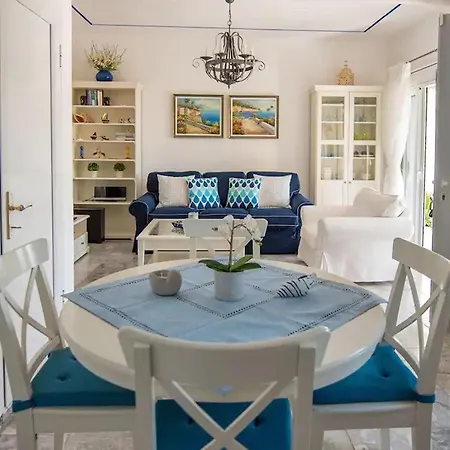 Le Petit Refuge 2 Floor Maisonette With Seaview 펜션